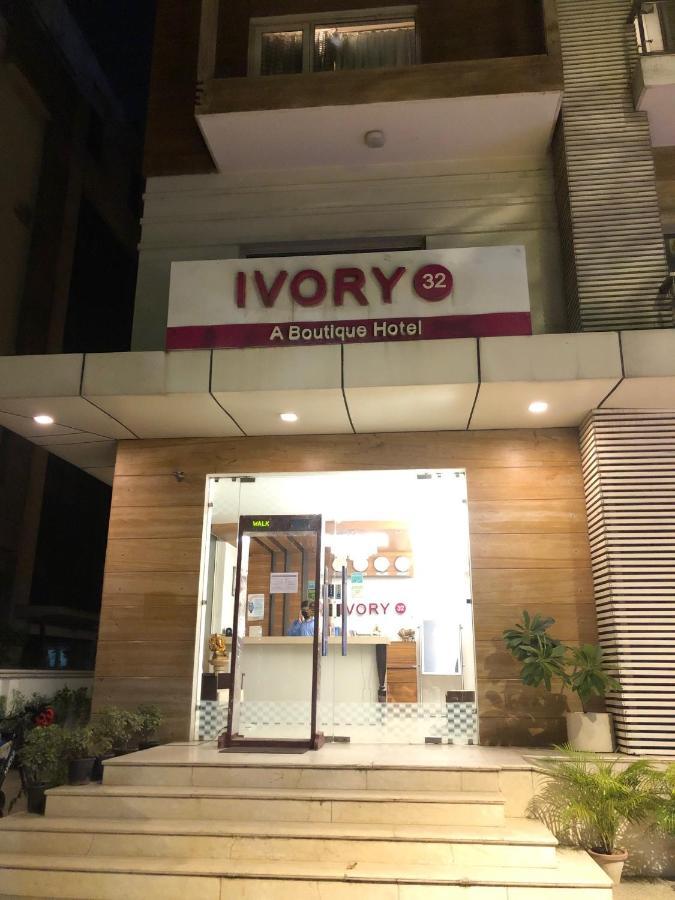 Hotel Ivory 32 New Delhi Buitenkant foto