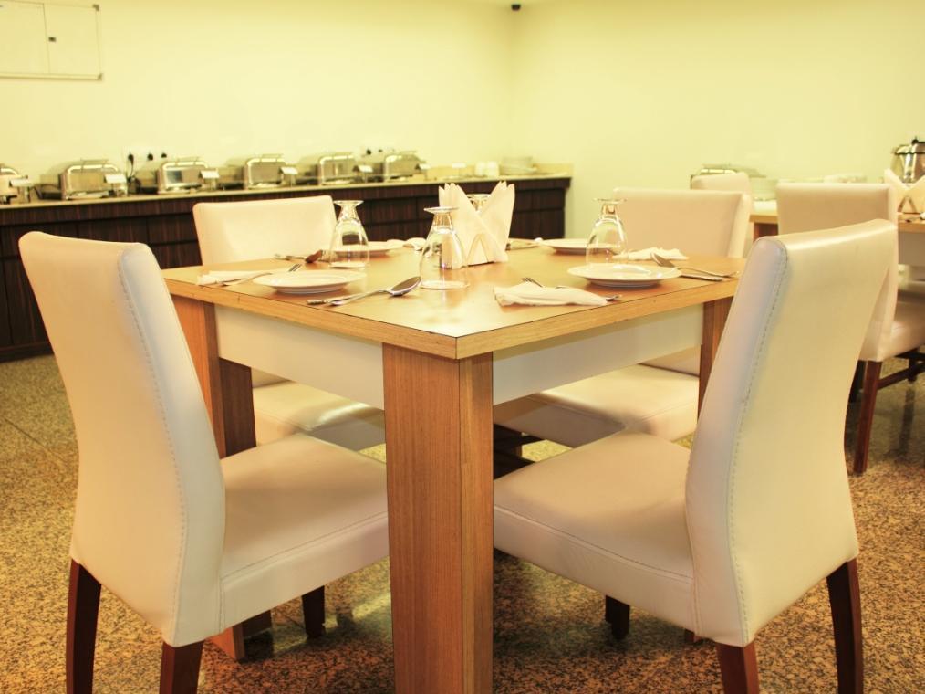 Hotel Ivory 32 New Delhi Buitenkant foto