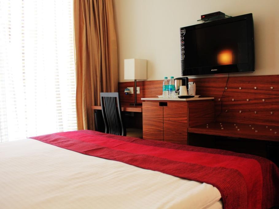 Hotel Ivory 32 New Delhi Buitenkant foto